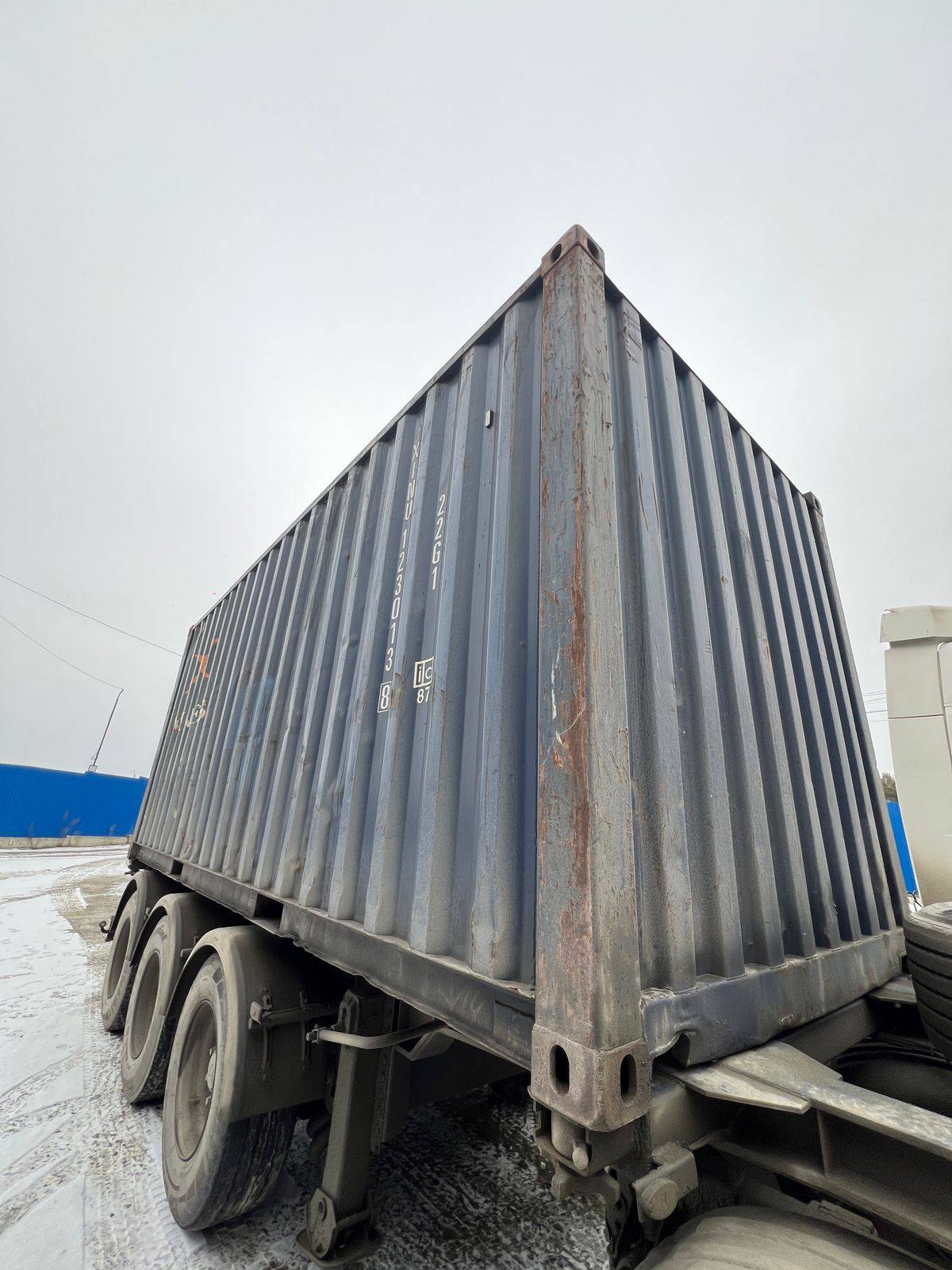 Морской контейнер XINU1230138